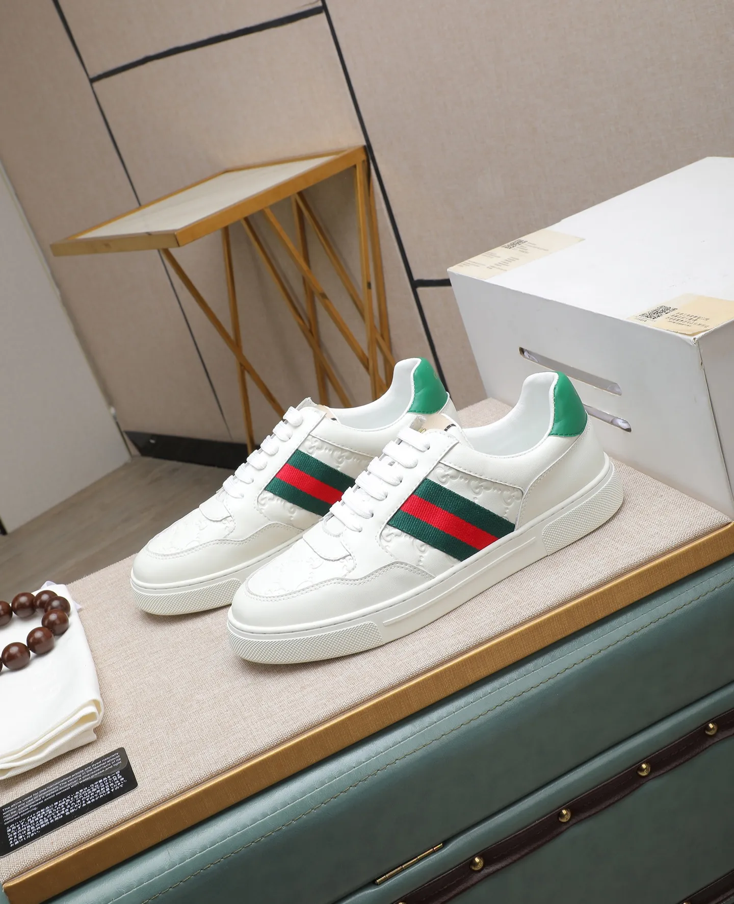 Men's shoes💰440 GUCCI🔍🔍Latest spring style On sale at the same time at the counter, original calfskin imported from Italy, genuine leather lining, (high-end, luxury, and class) exquisite workmanship, soles: original soles specially provided by the original factory, ⚠Exclusive double-layer movable molded soles are super comfortable⚠, real photos🎬The real ones are better🔍🔍"High quality·Follow the order" code number 38-44